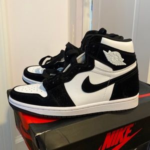 Air Jordan 1 Retro High OG Twists